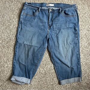 Levi's Blue Denim Capris Casual Classic Summer 16